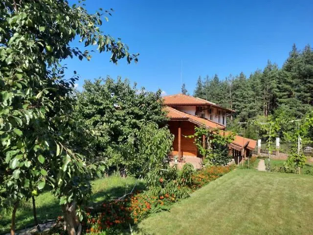 Dom wakacyjny райчевата къща - Kiustendił